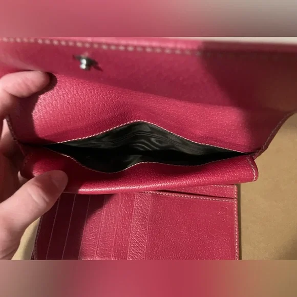 Gucci Coated Canvas Continental Wallet - Picture 6 of 16